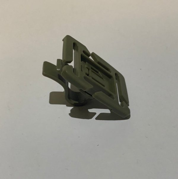images Shoulder Retention Clip For Water Bladders / Camel Backs